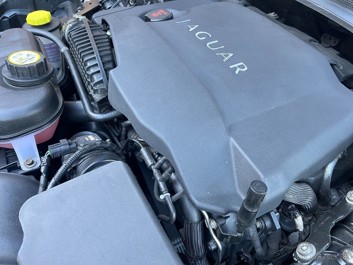 Motor 3.0 TDV6, 306DT, Euro 5, nájezd 137 650 Km