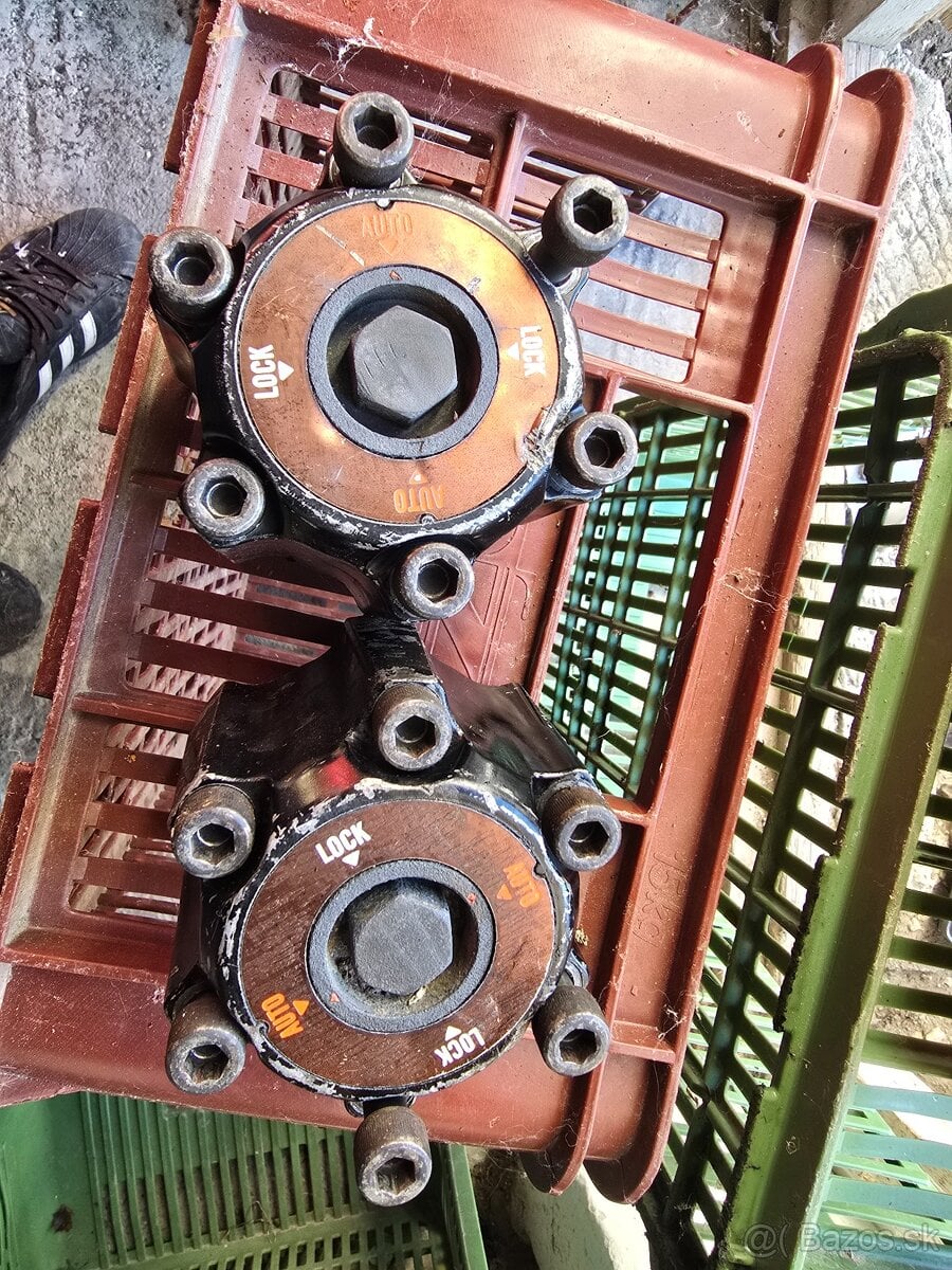 Volnobezky Nissan Patrol Y60