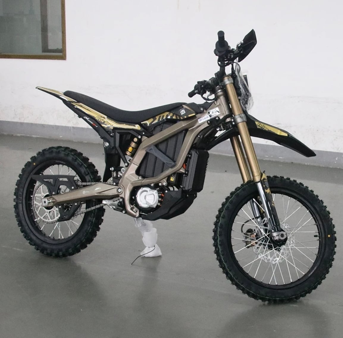 SUR RON ultra bee 2025 74V 60Ah 21kw