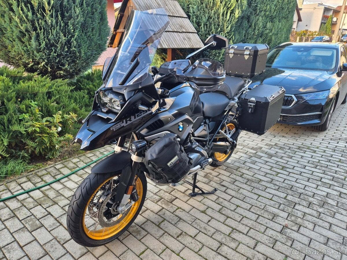 BMW R1250GS