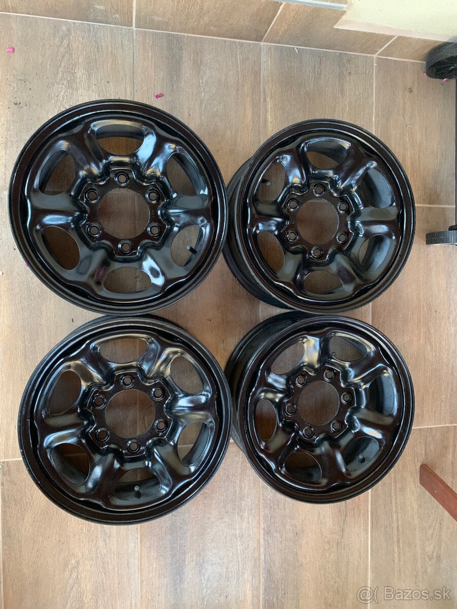 Disky Nissan Terrano 6J 6x139,7 R15