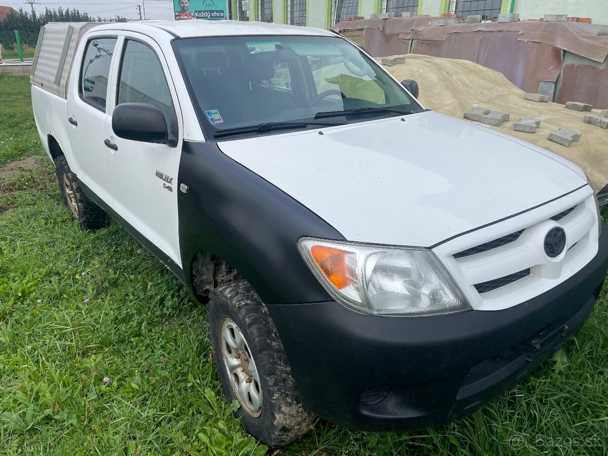Toyota Hilux 2,5  75kw