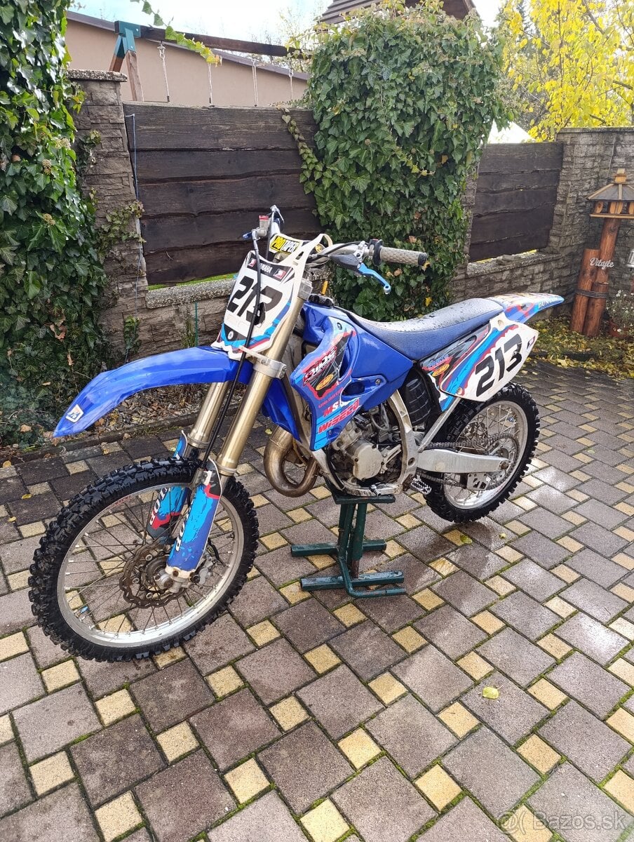 Predám cross Yamaha YZ125