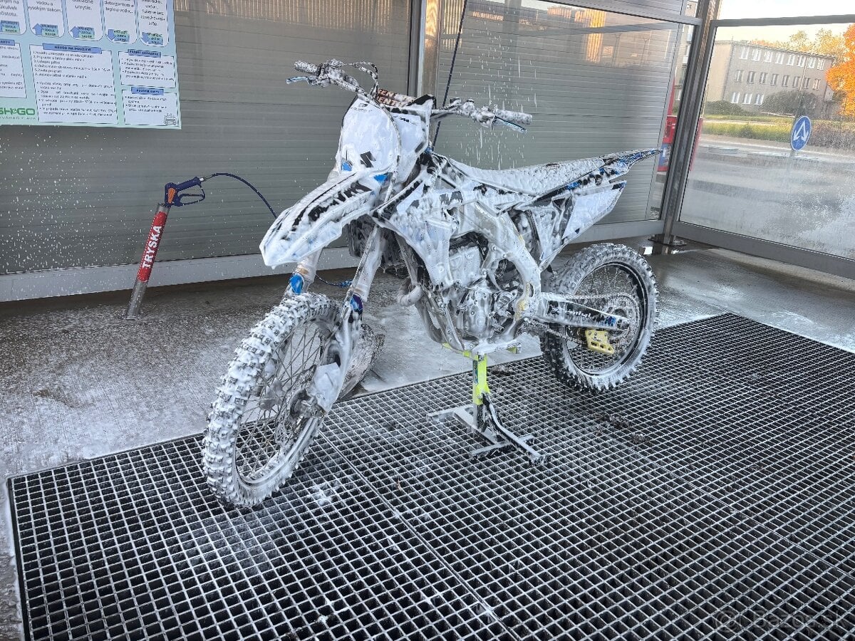 suzuki rmz 250  2021