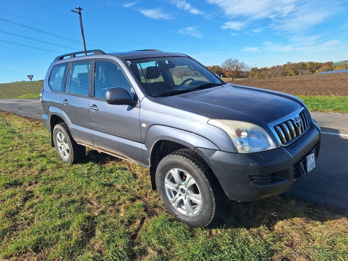 TOYOTA LAND CRUISER 3.0 DIESEL 4X4 NOVA STK EK 2027