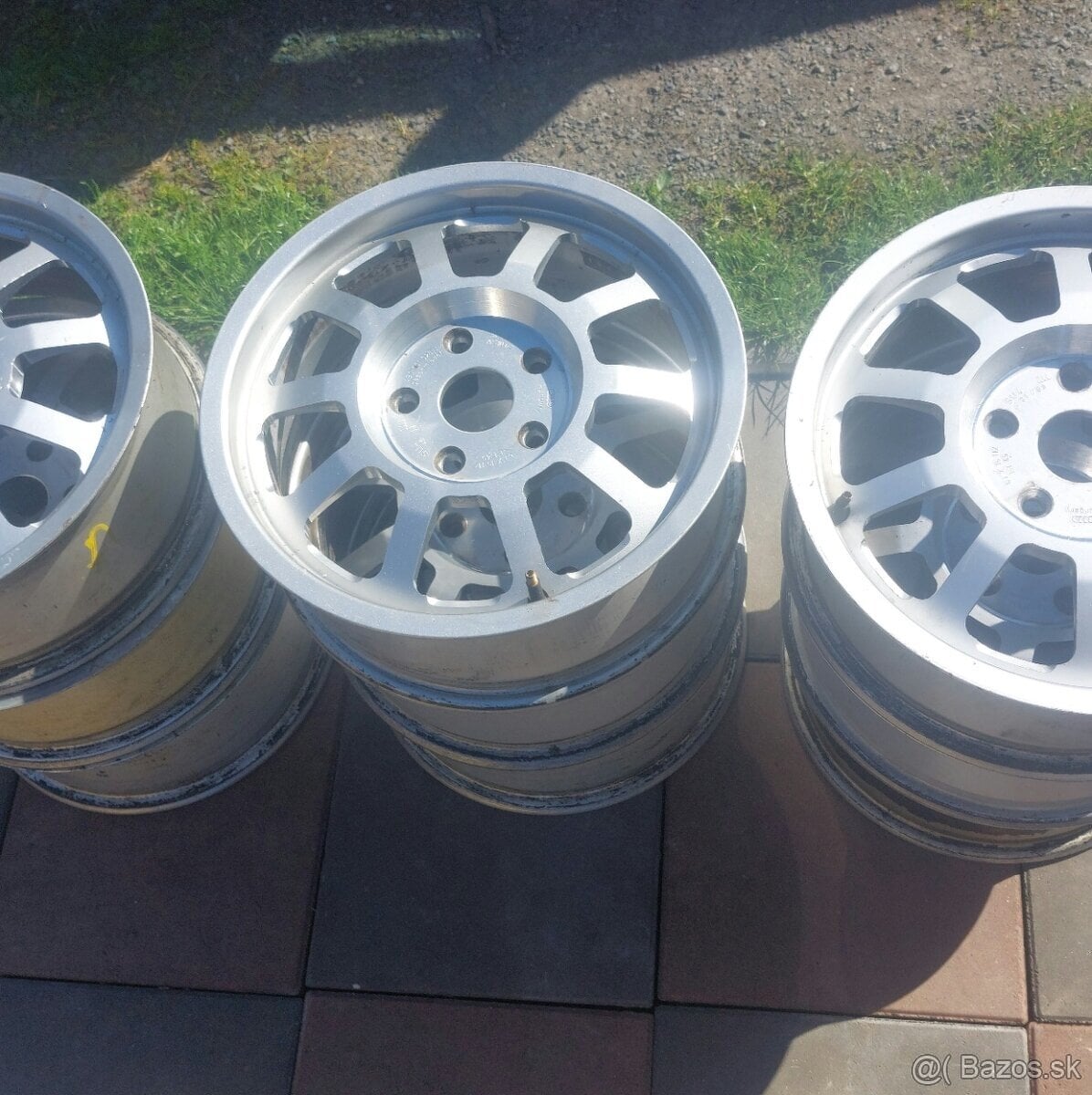 R15  5.1kg 5x100 a 5x112 kovaná