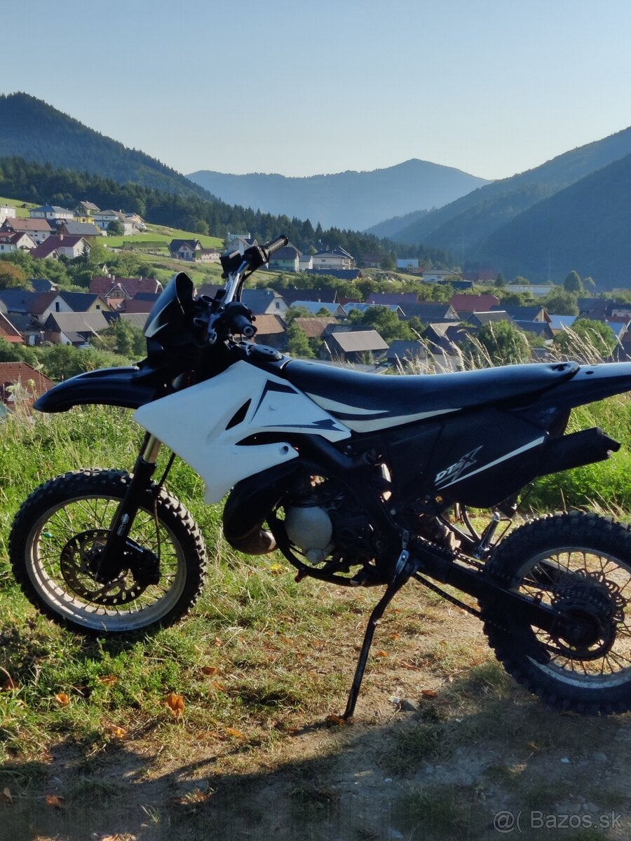 Yamaha dt50x 2006
