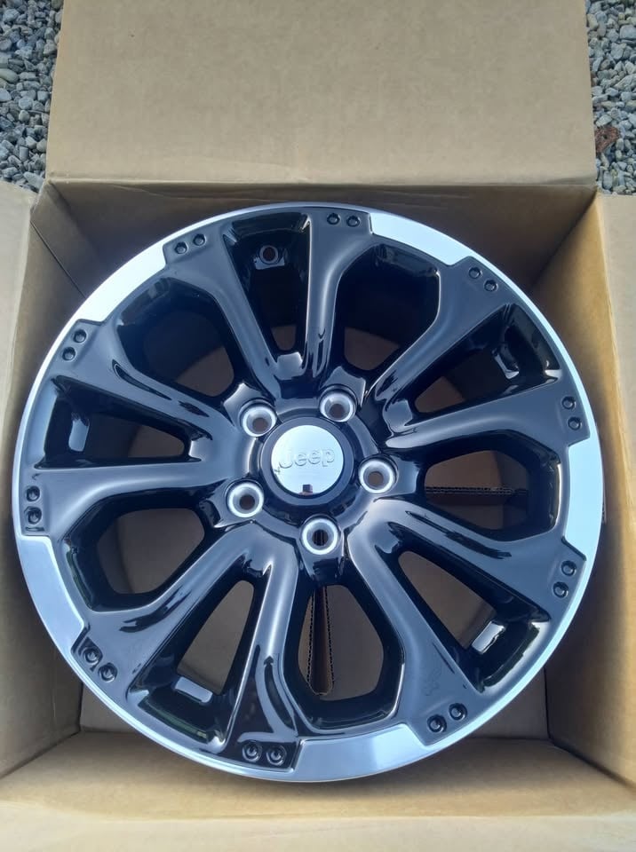 Alu 5 x 127 R 18 originál JEEP,DODGE,FIAT.