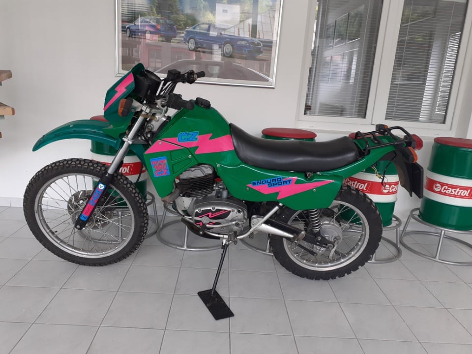 Predám ČZ180 Roland enduro,r.v.1994