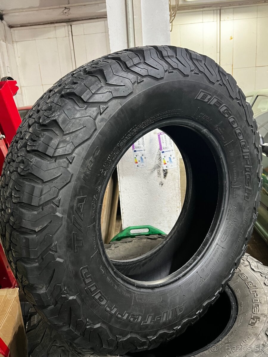 BF GoodRich All-terain T/A R17