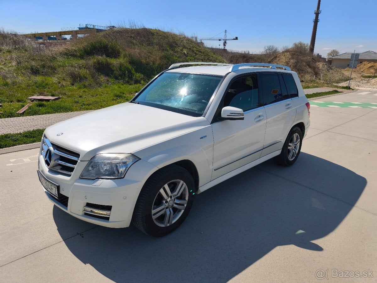 Mercedes BENZ GLK 220 CDI 4 MATIC automat 125 kw