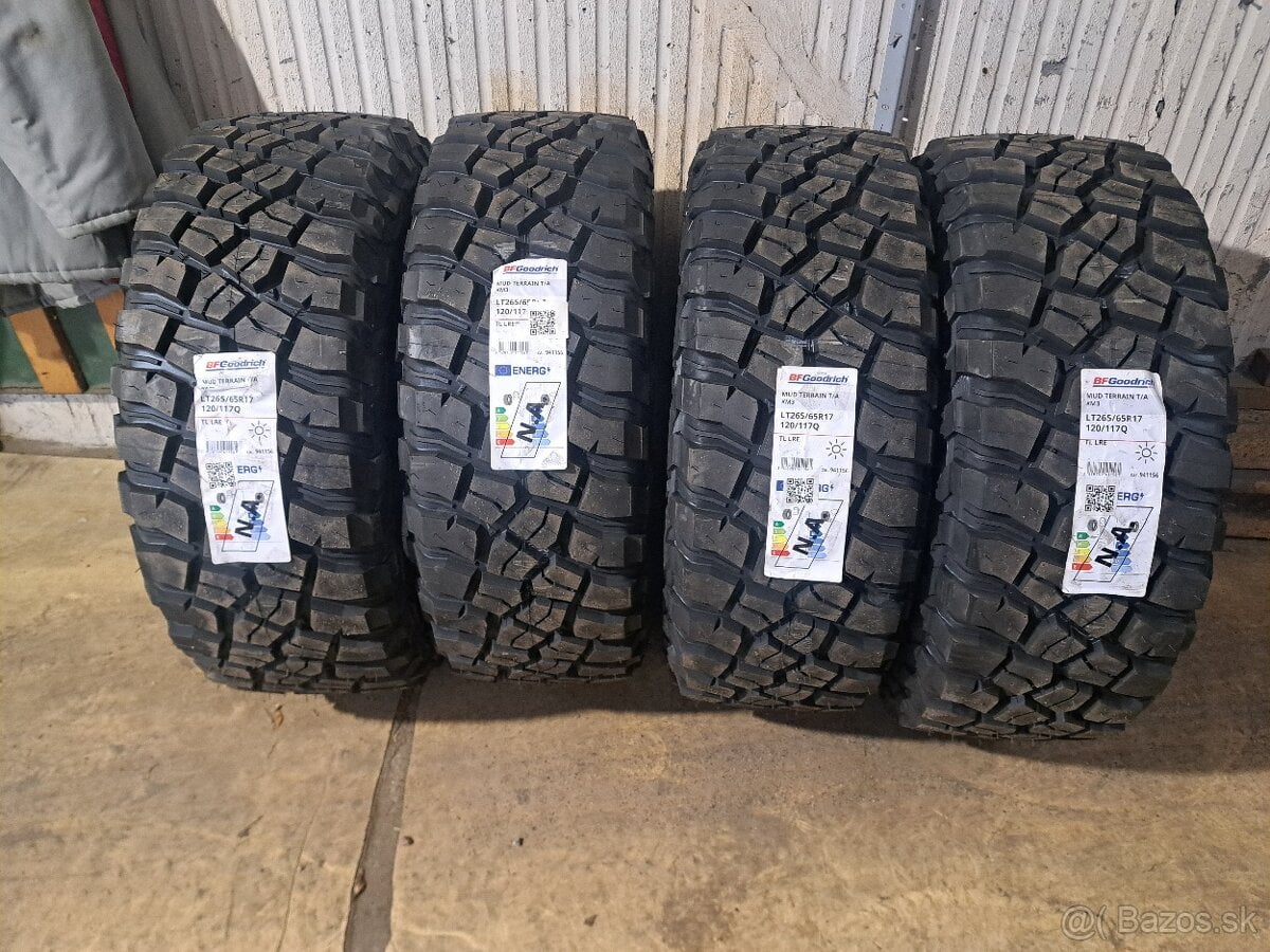 BFGoodrich Mud Terrain 265/65 R17