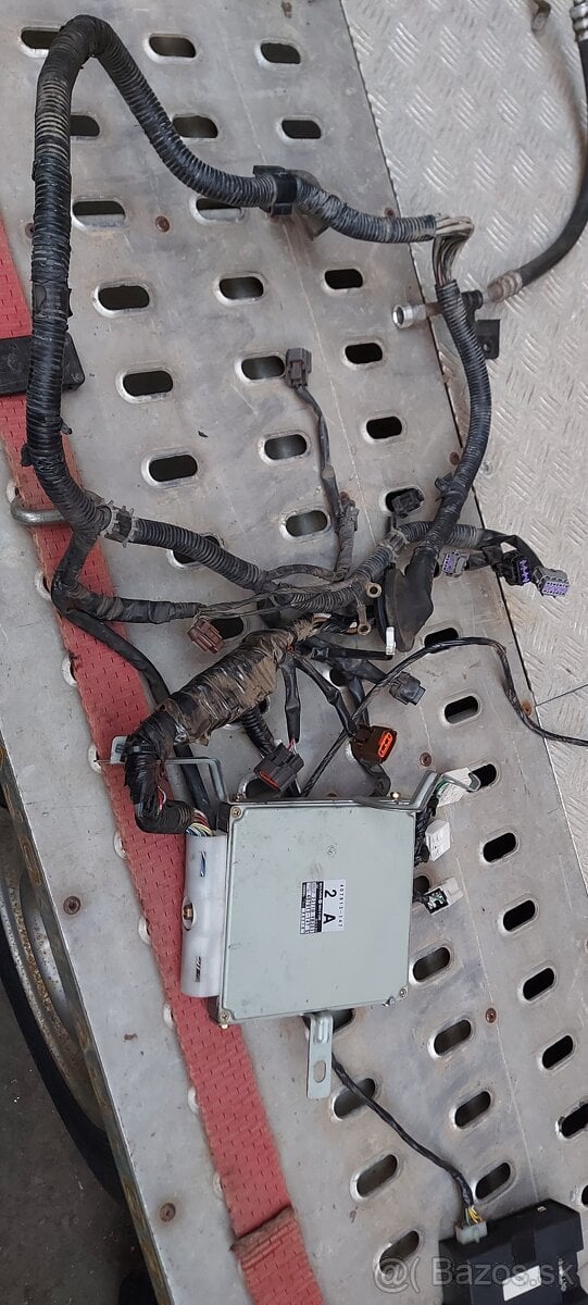 Riadiaca jednotka patrol y61