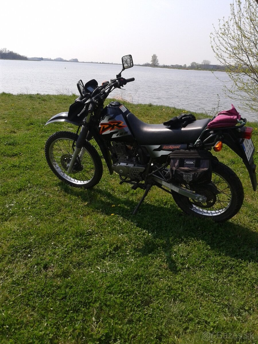 Suzuki DR 125 SE