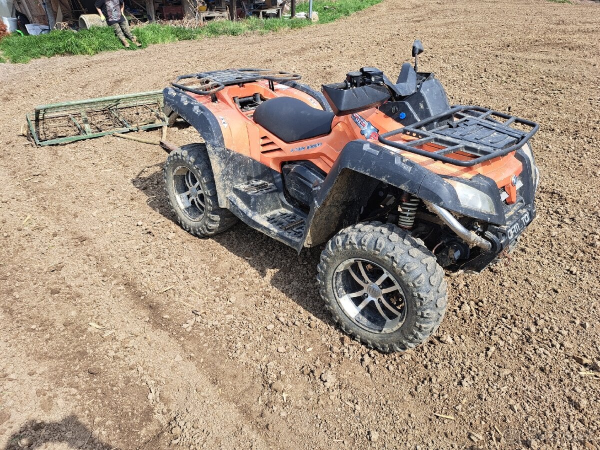 Elektricka cf moto x8