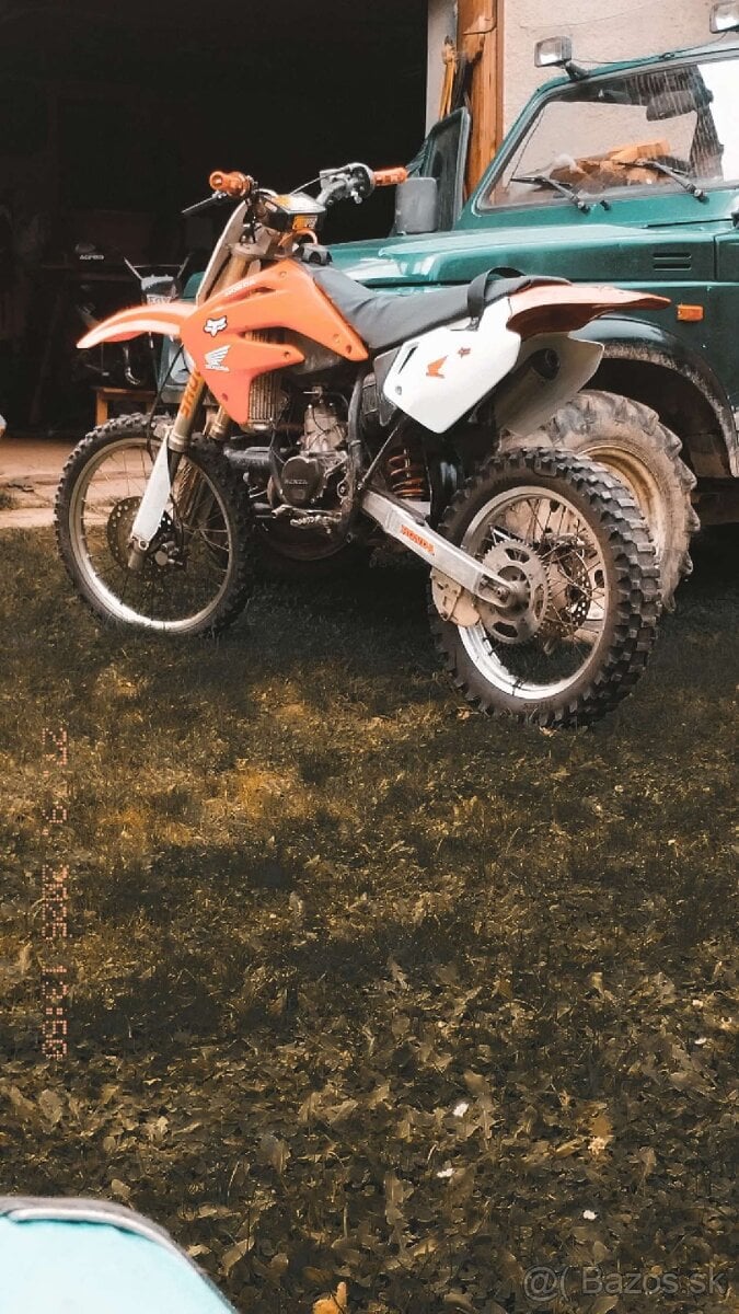 Honda cr85