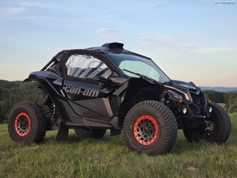 CAN-AM Maverick X3 X RS Turbo