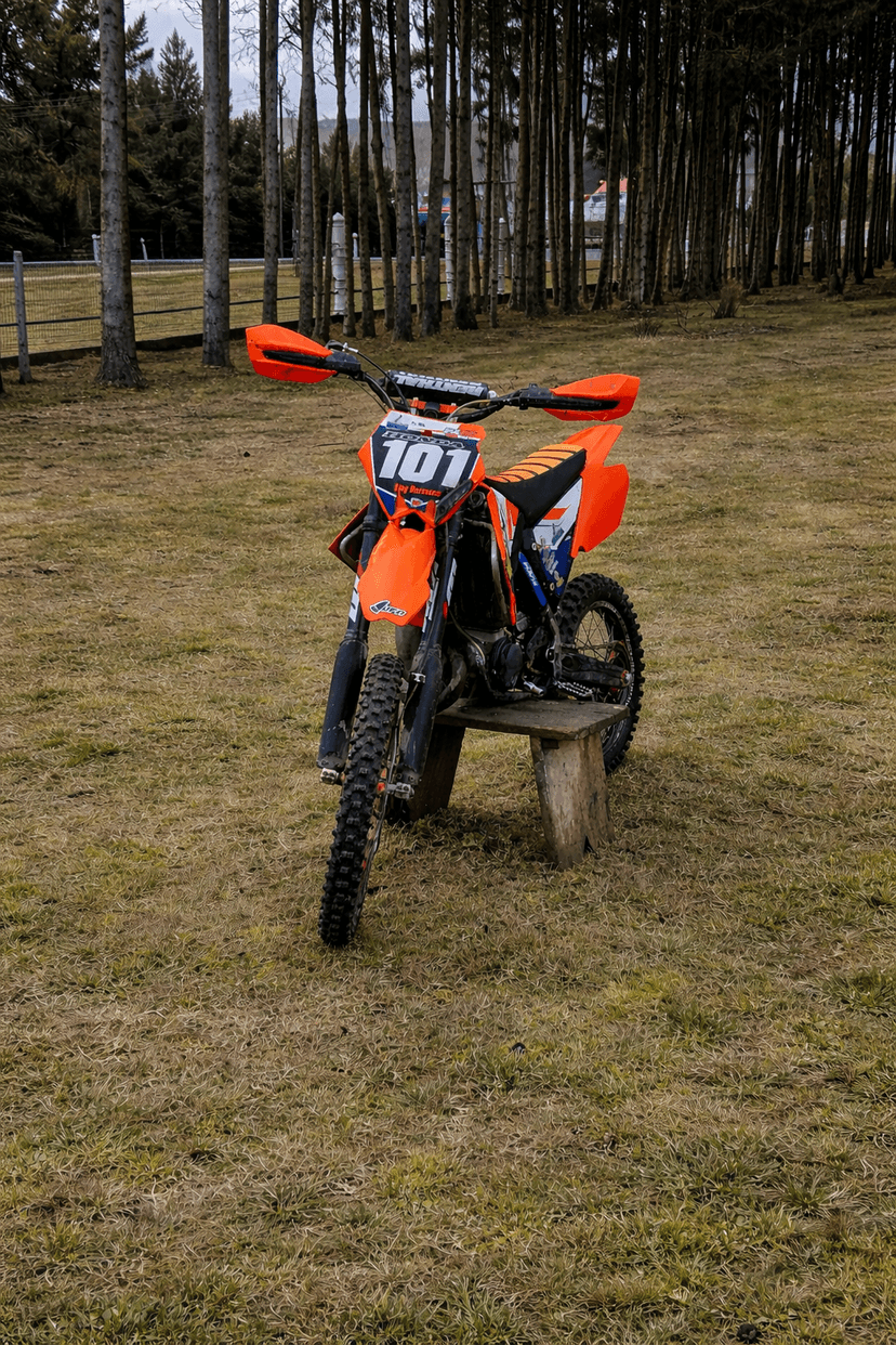 KTM SX 105 2t 7mth na tloku Opis!!! Cena do rozsąnej negocjacji