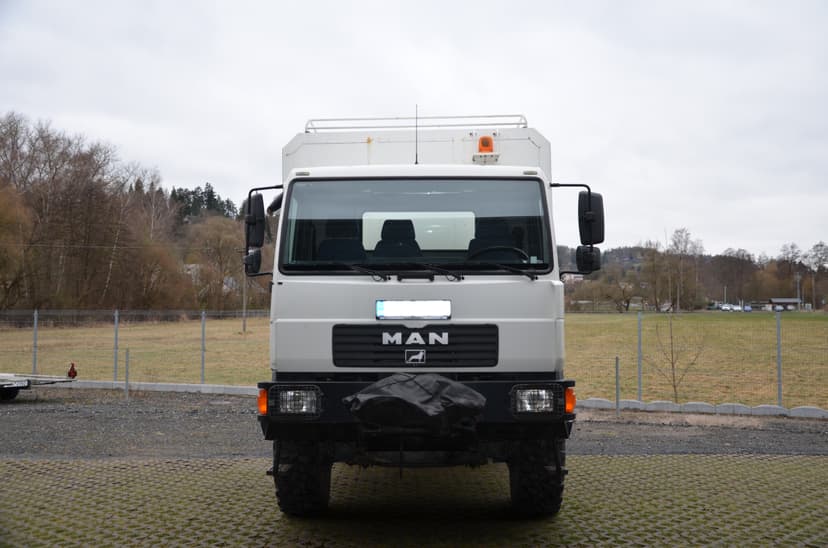 MAN 4x4 příprava na expediční speciál