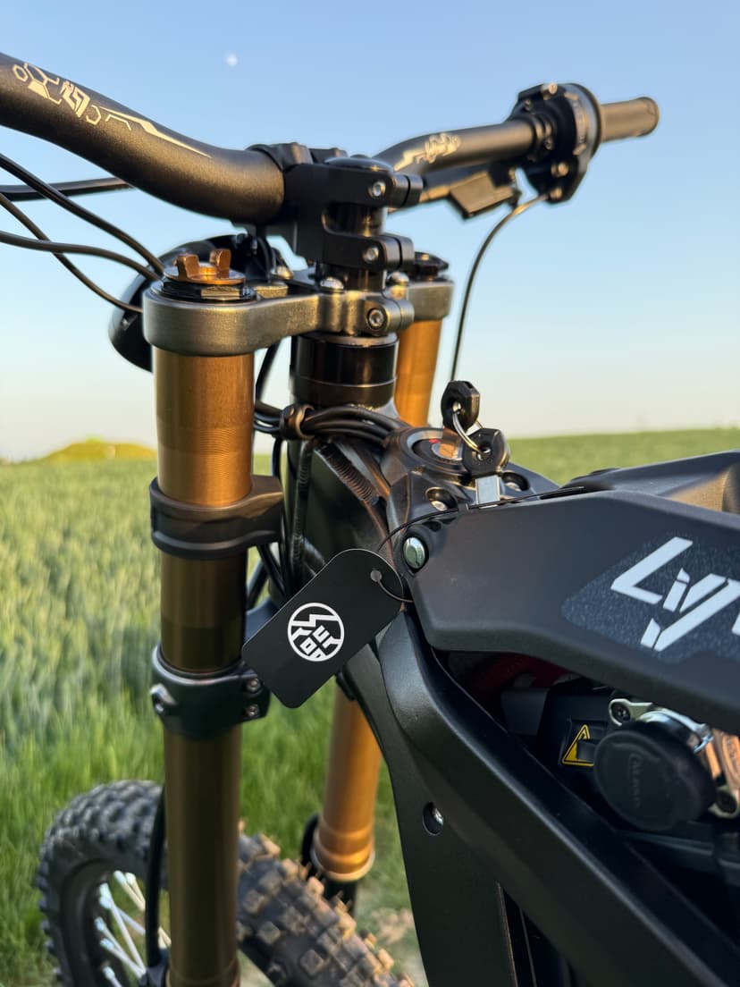 Surron Light bee x 2025
