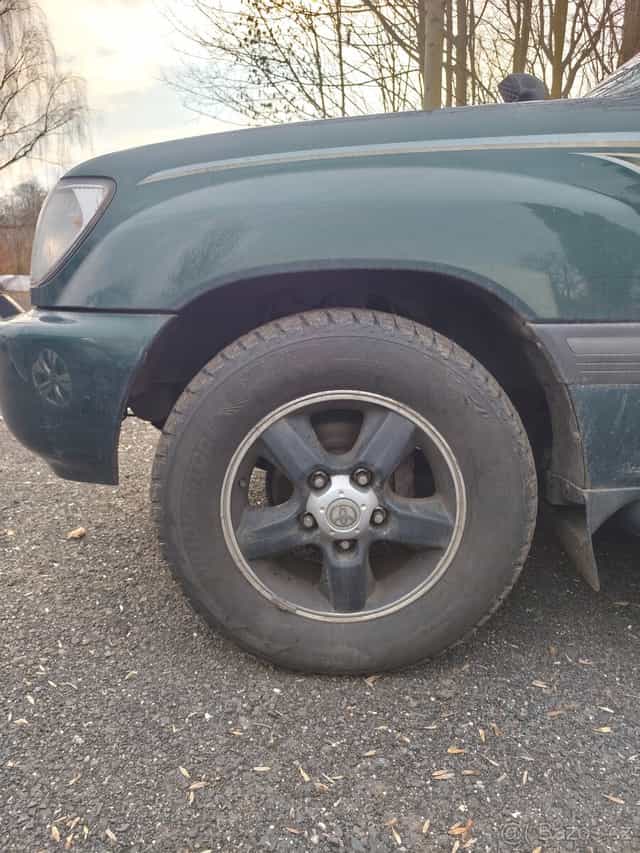 Toyota Land cruiser 100 - originál ALU 18