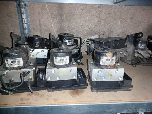 Jednotka ABS ESP Nissan Navara D40 Pathfinder R51