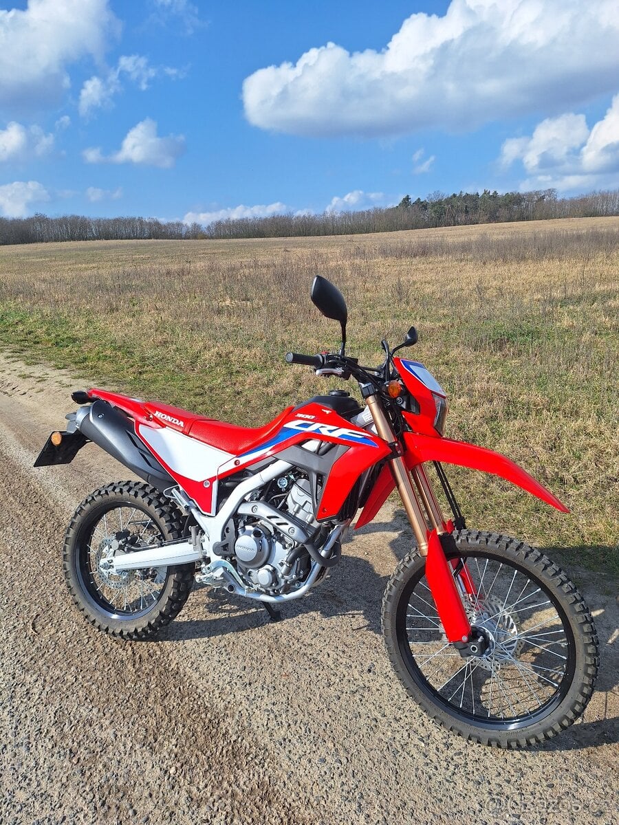 Honda CRF 300l Najeto 820 km Odpočet DPH