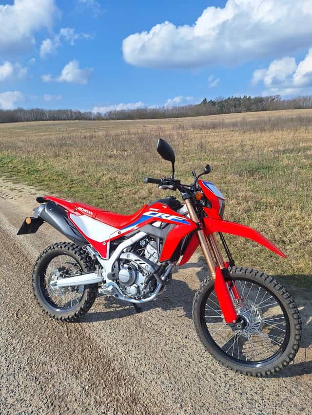 Honda CRF 300l Najeto 820 km Odpočet DPH