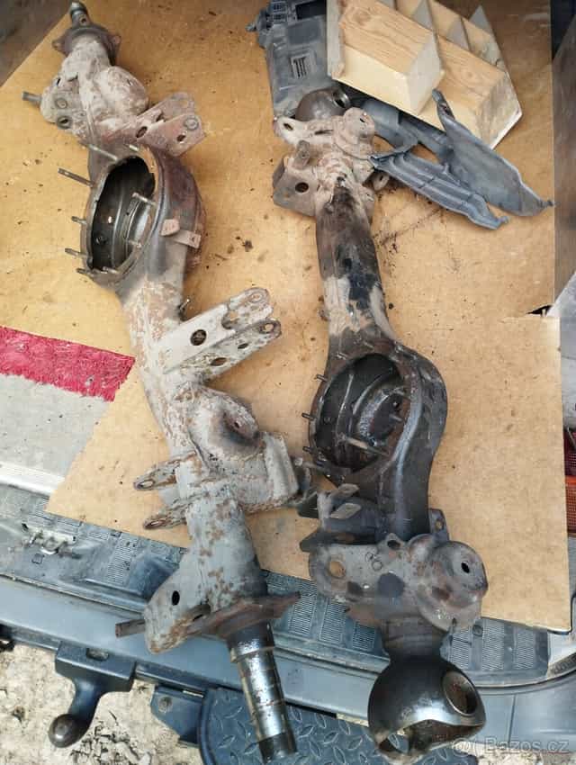 Nahradni dily toyota land cruiser hdj 80