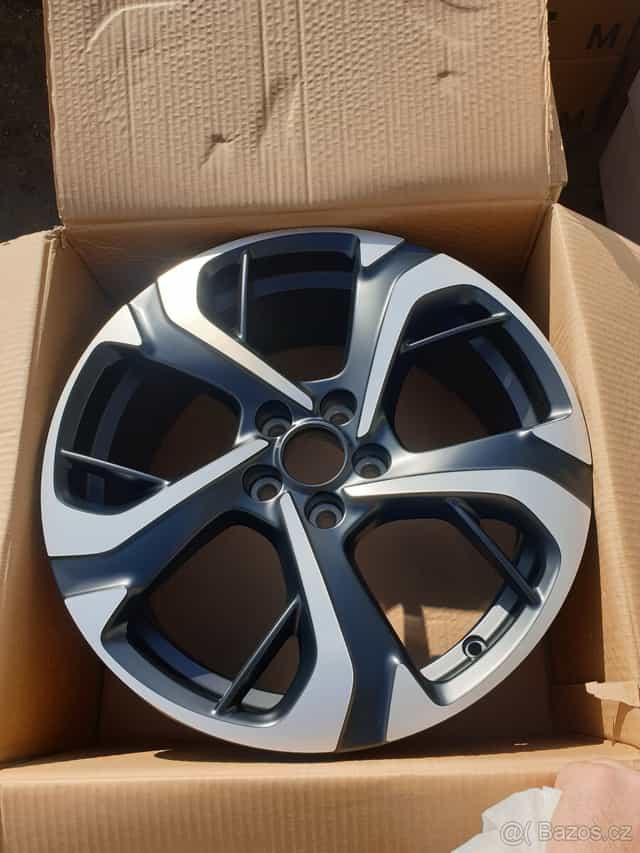 Alu sada DS, Peugeot, Citroen