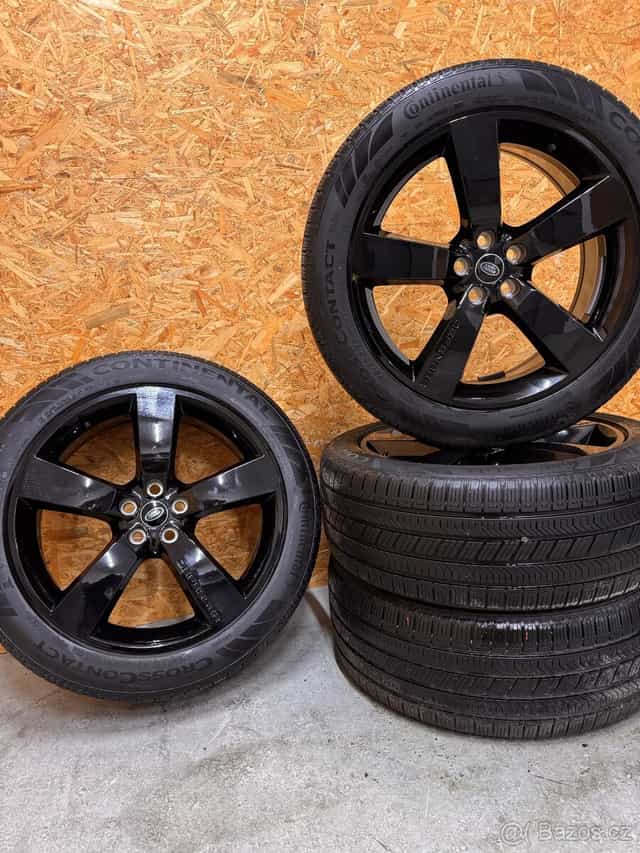 ORIG.LAND ROVER DEFENDER R22 275/45/22 NOVE