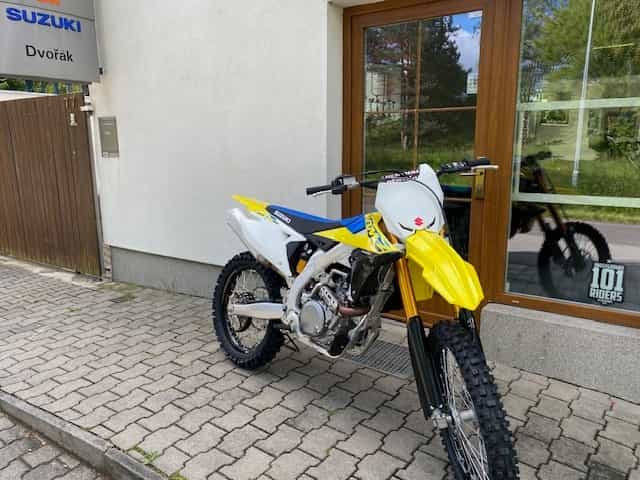 SUZUKI RMZ 450