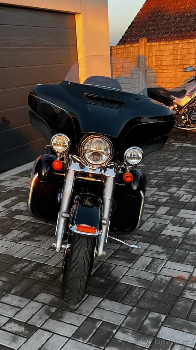 Harley - Davidson, Ultra Electra Glide Limited.