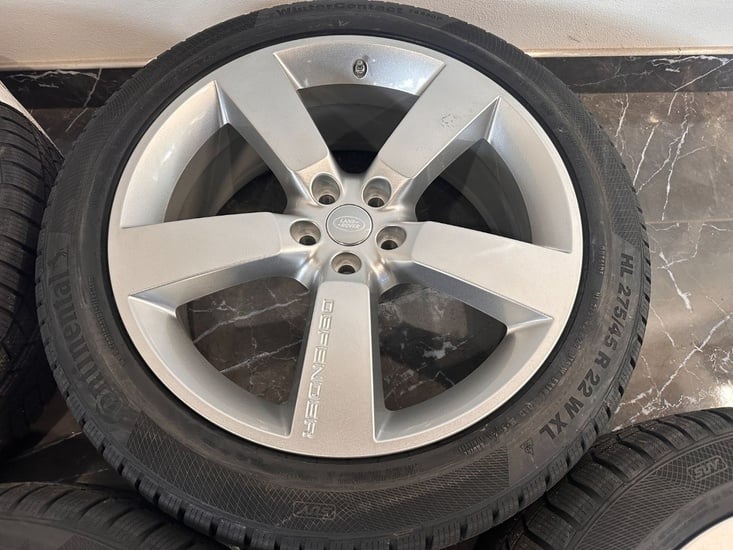 original land rover r22 defender L8BM-1007-AD