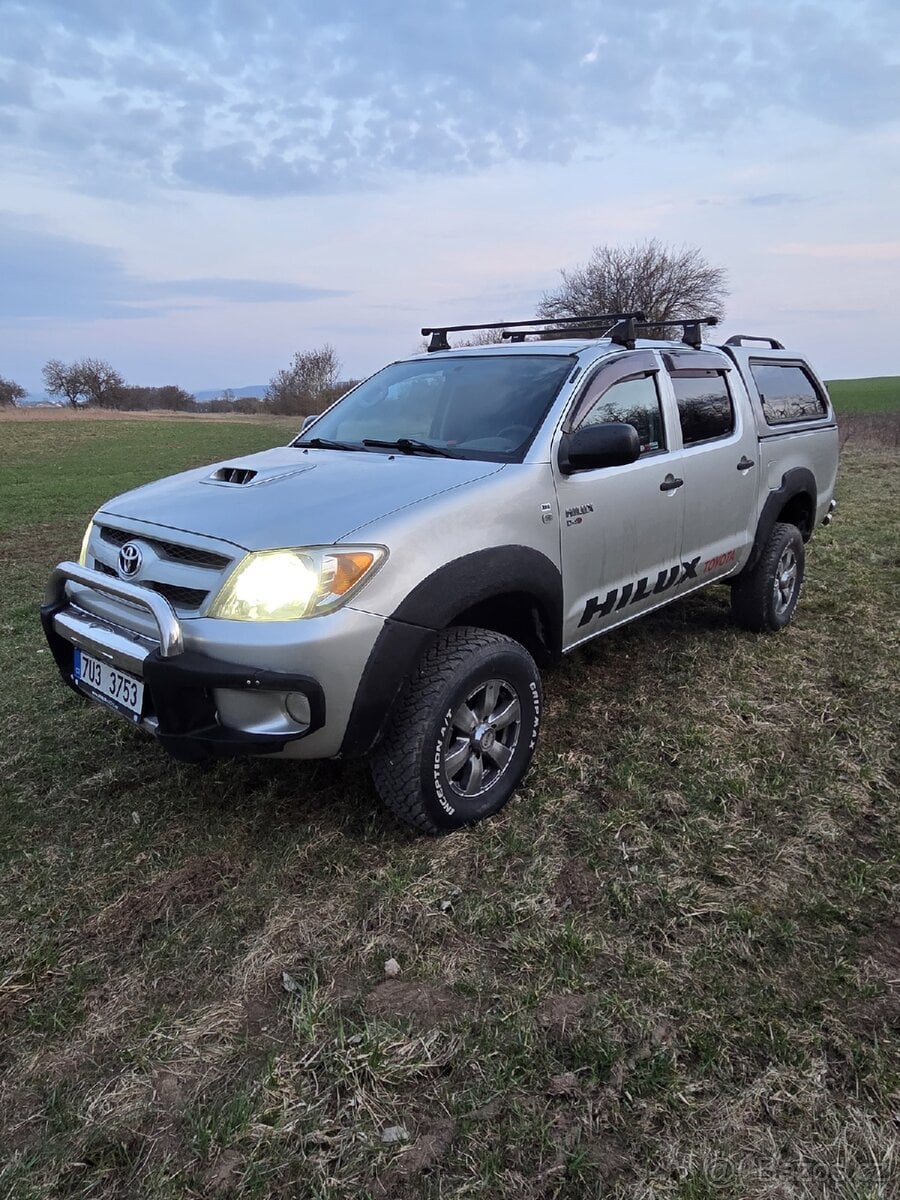 Toyota Hilux 2.5 d4d, 88kw