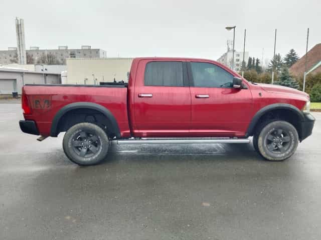 DODGE RAM 1500 5.7 HEMI, rok 2015, 4x4