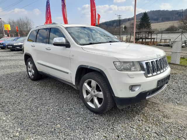 Jeep Grand Cherokee Overland 5.7 8V Hemi
