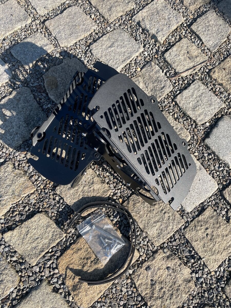 Rozpěrky/kryty chladičů