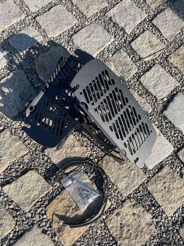 Rozpěrky/kryty chladičů