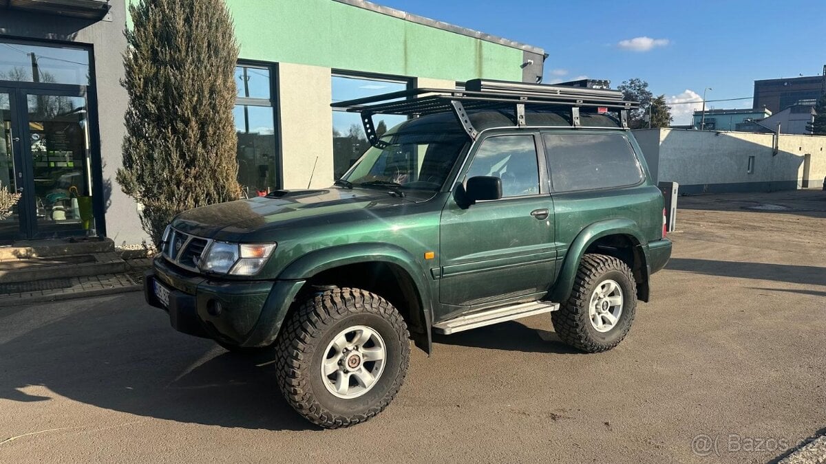 NISSAN PATROL GR61