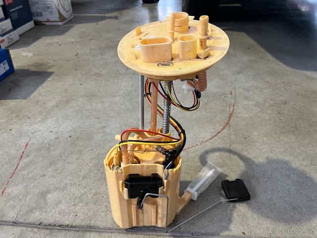 Palivové čerpadlo Land Rover Discovery Sport 2015-