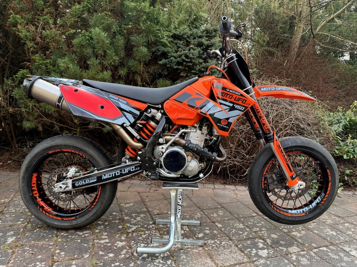 KTM 450 SMR ostré supermoto