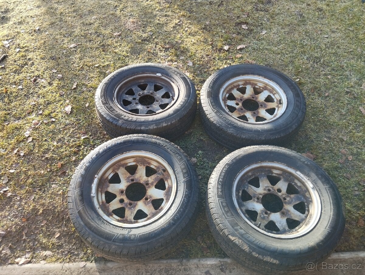 Sada otočných disků