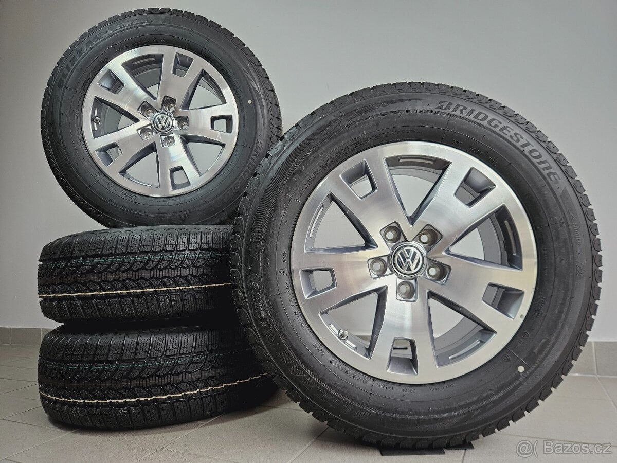 Orig. VW Amarok 5x120 Zimní 245/65/17 - Nové