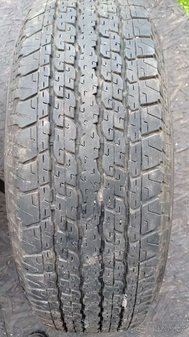 Terénní pneumatiky 245/70/16