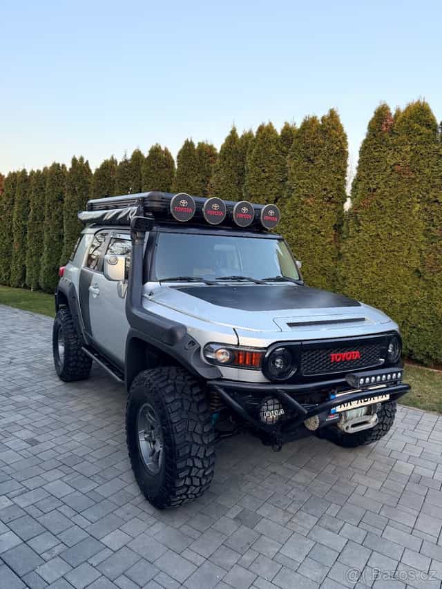 Toyota Fj (Land Cruiser)
