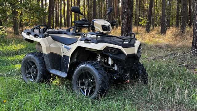 SPORTSMAN 570 EPS SE–Military Tan, 2/2025, najeto 270km