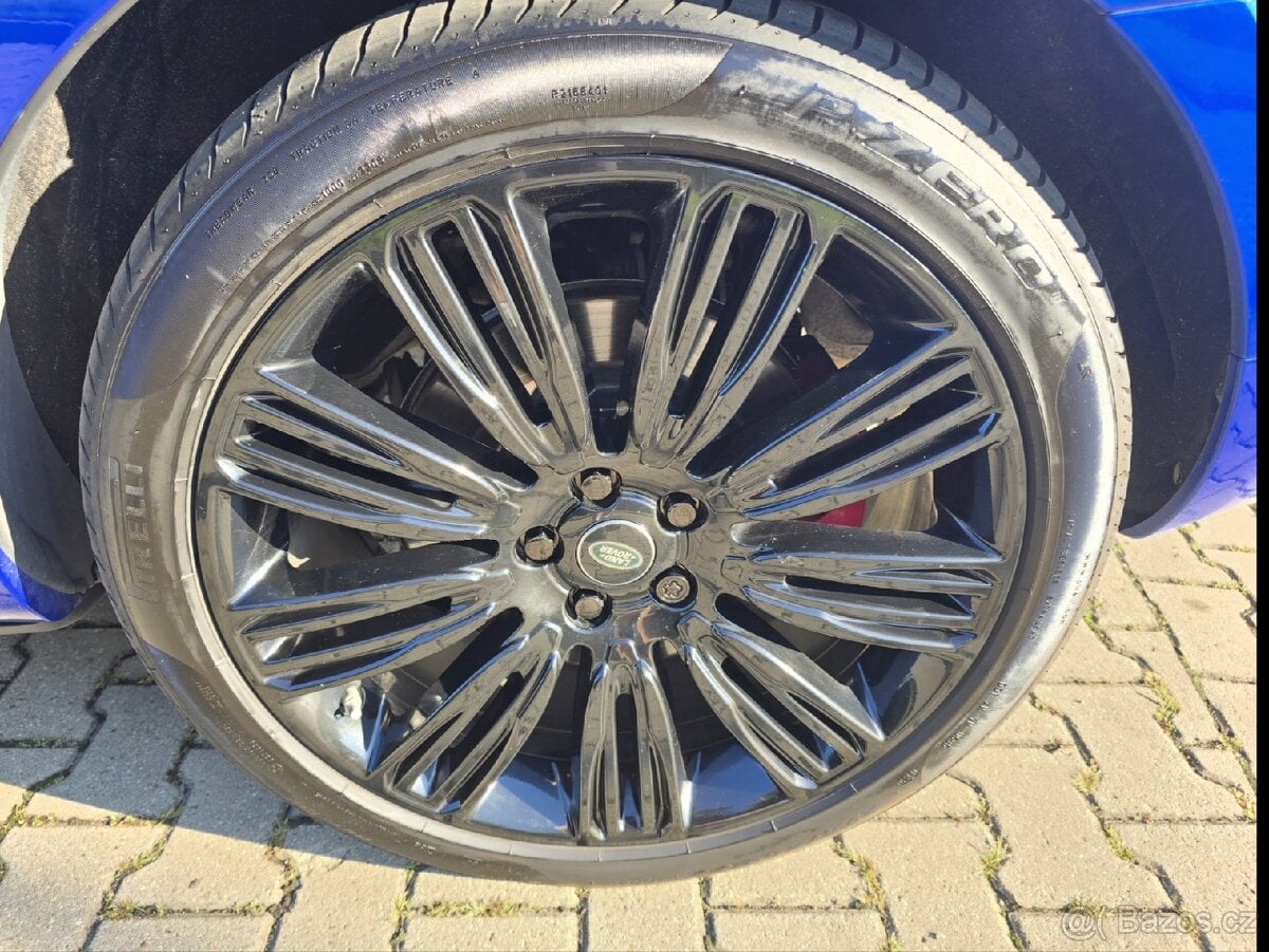 Range rover sport R22 kola pirelli p Zero letní