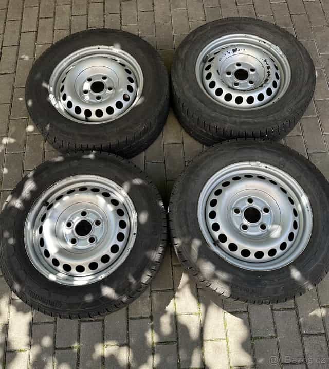 Zimní 215/65/16C /originál sada Volkswagen T5,T5.1 ,T6,T6.1