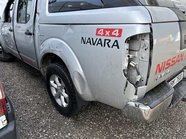 nissan navara